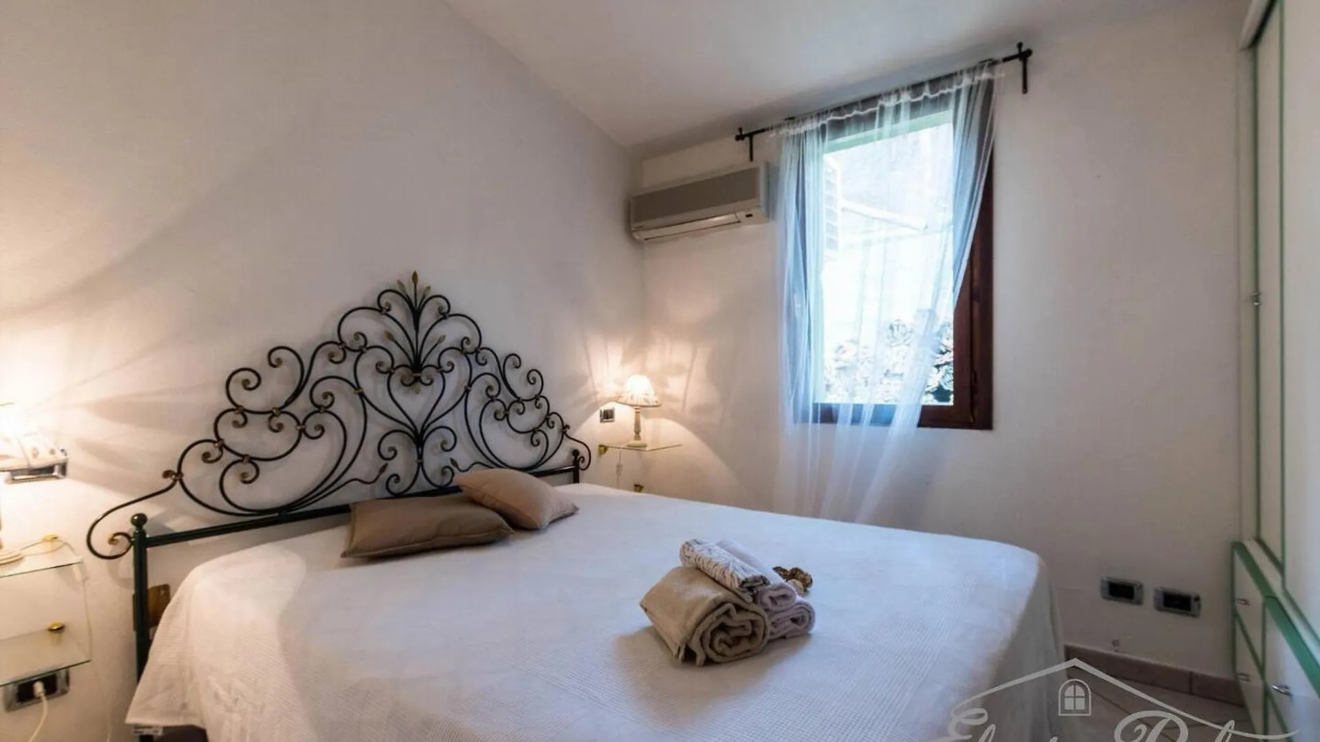 Premium Villa Eleonora, 250M To Beach Форте-Вилладж 0*,  Италия